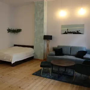 Apartment 61, Berlin